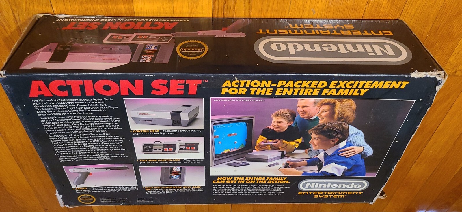 Nintendo Entertainment System Action Set NES Console (Works Well)Complete in Box