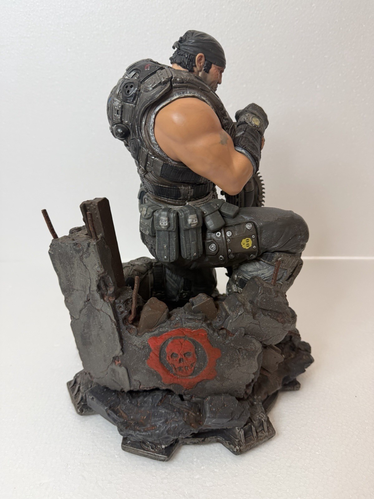 Gears of War 3 Marcus Fenix Collectible Statue