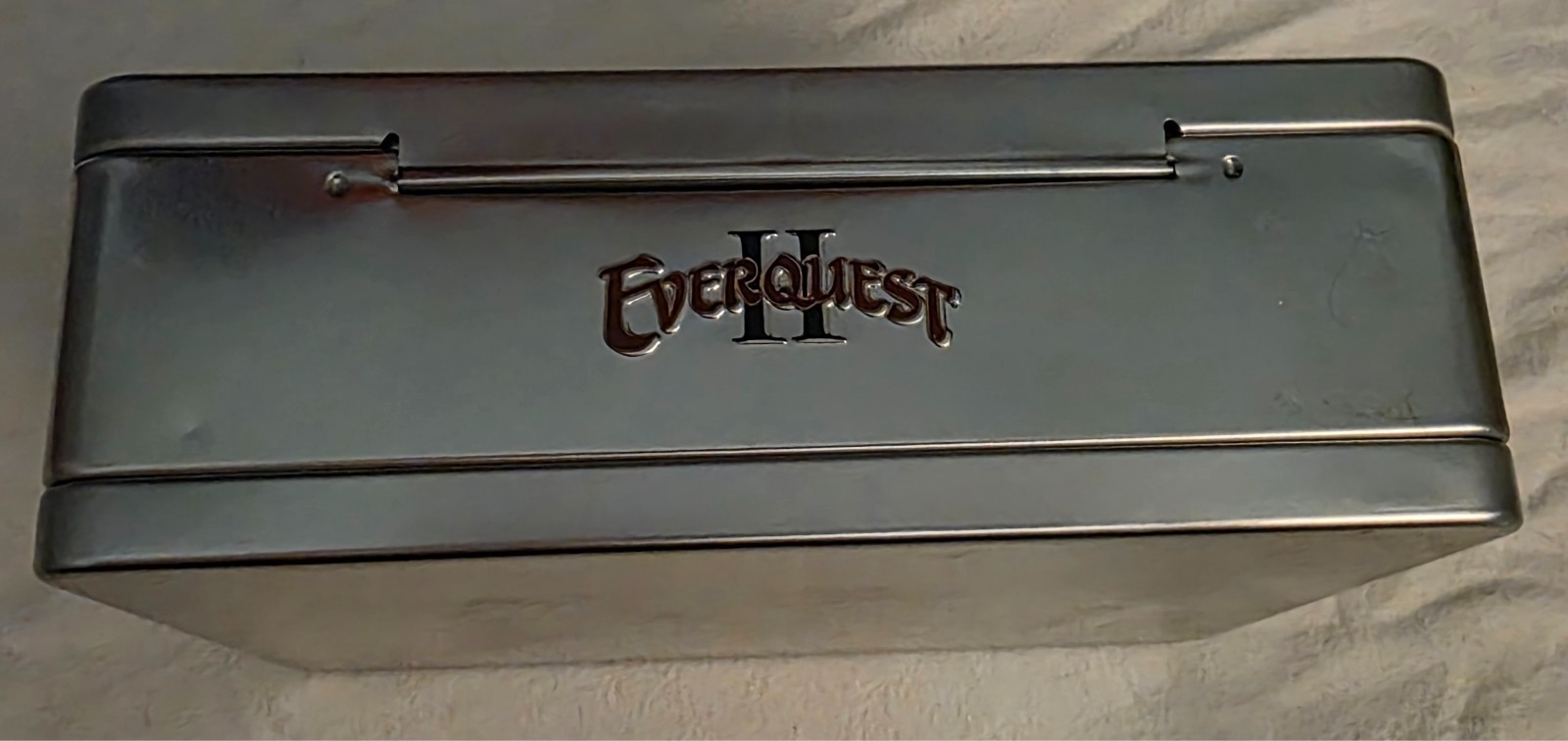 EverQuest II 2 Collectors Edition PC Game Complete Tin w Cloth Map Books READ!