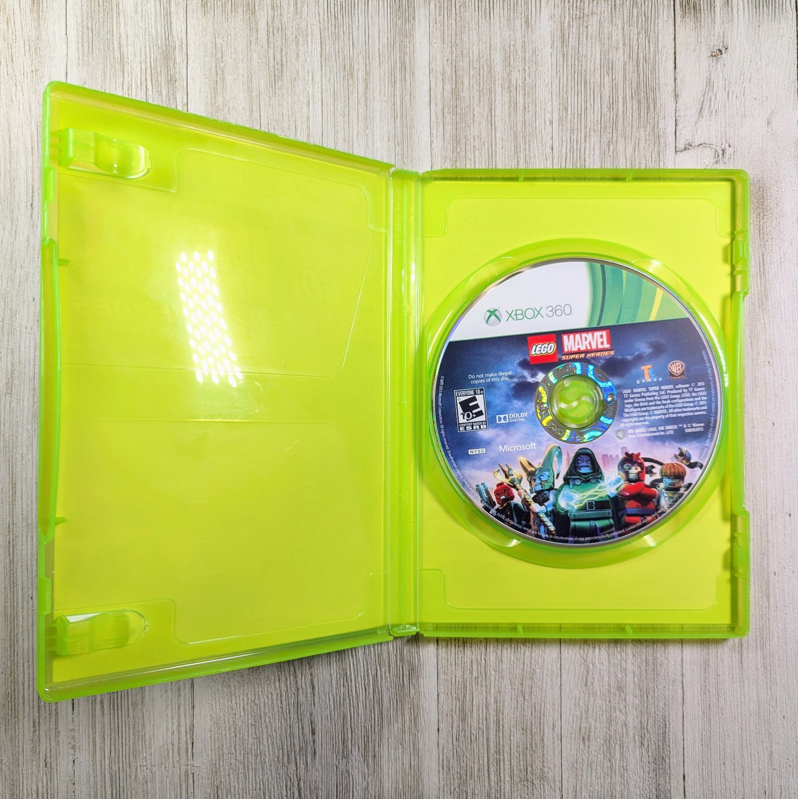 LEGO Marvel Super Heroes Microsoft Xbox 360 2013 Rated E 10+ (Everyone 10+)