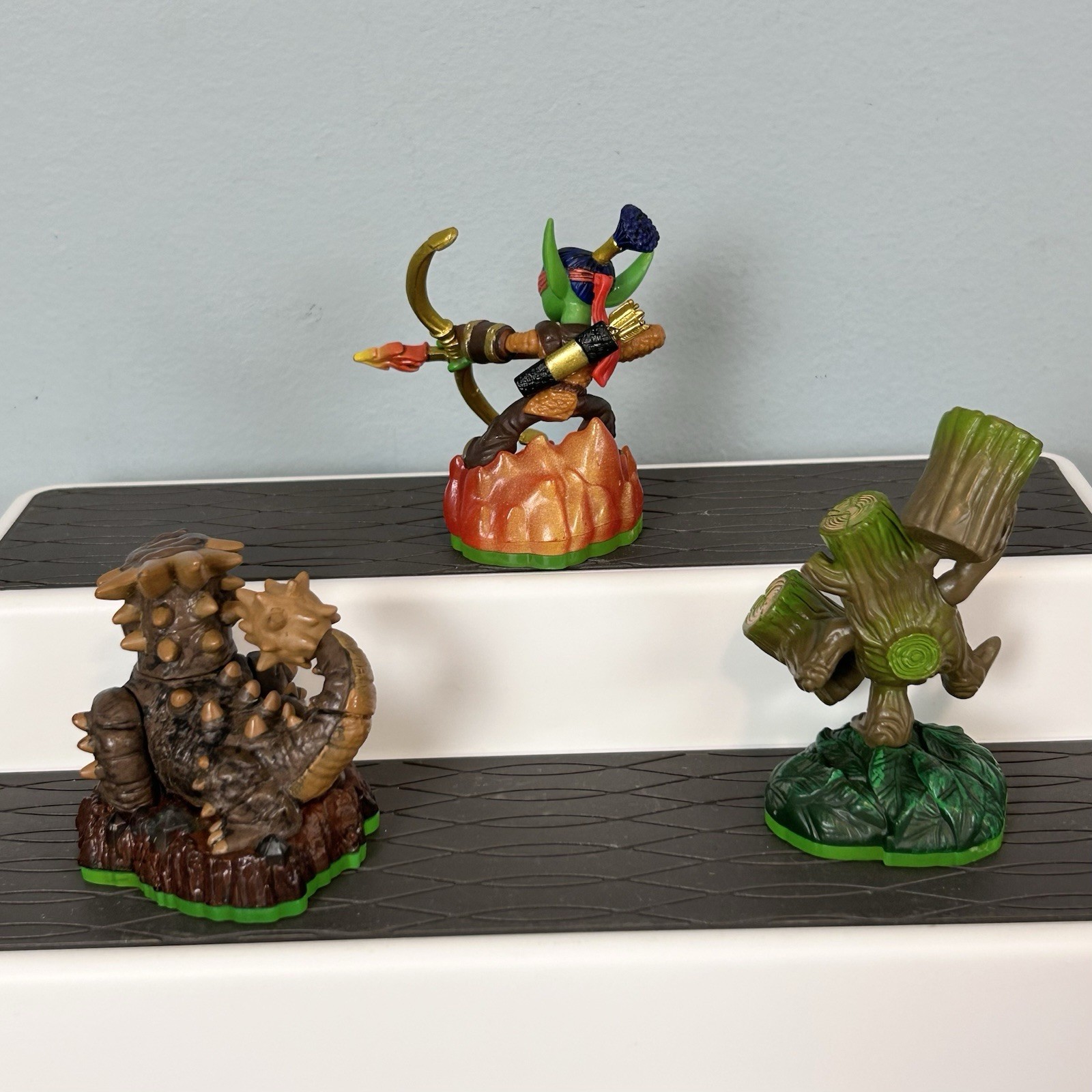 Skylanders Spyros Adventure & Super Chargers Mixed Lot Of 24 Figures