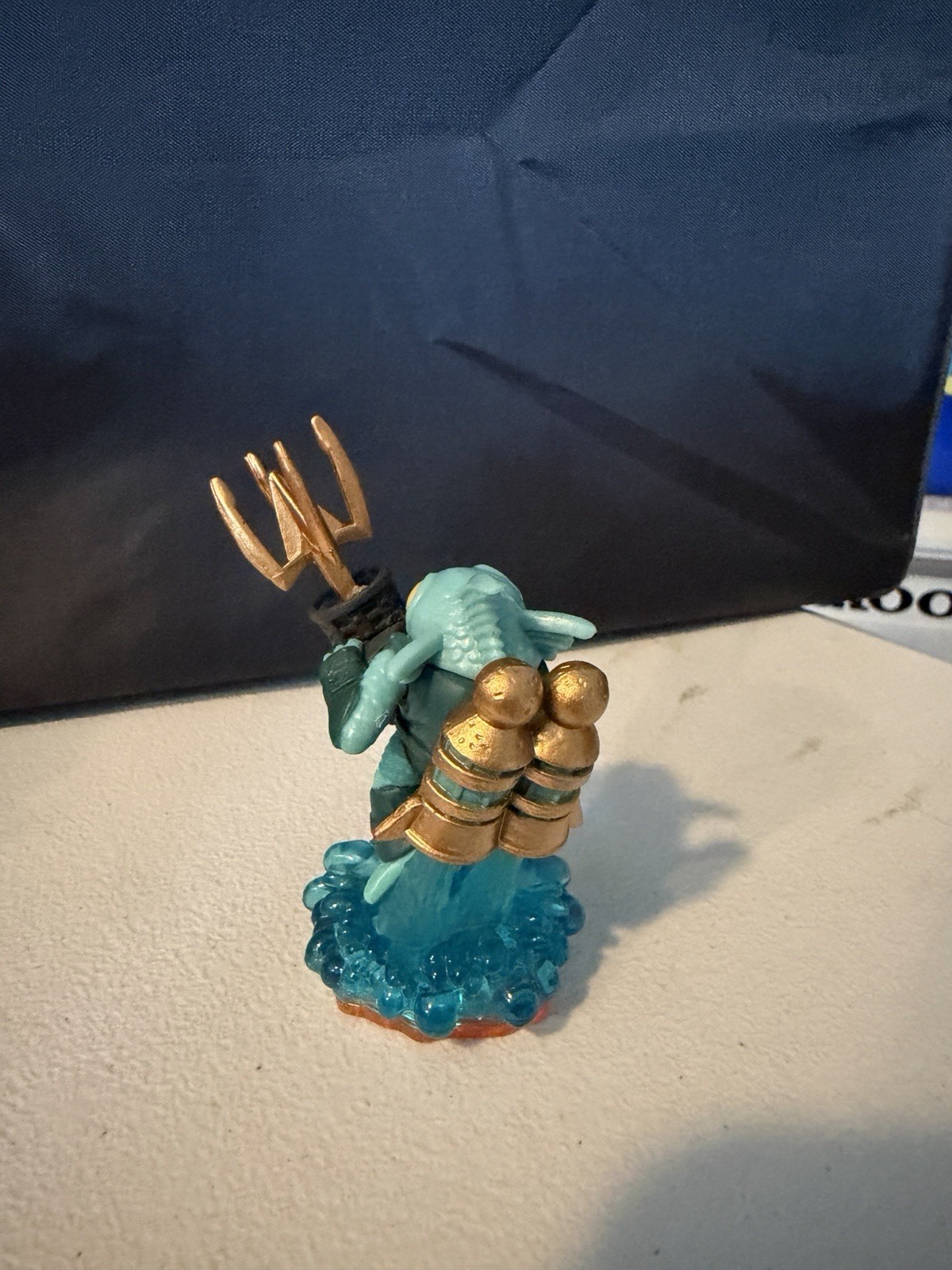 Skylanders Water Element Lot Of 2 -Gill Grunt (Giants)and Zap (Spyro’s series1)￼