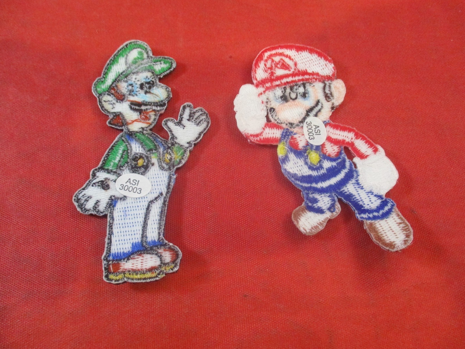 Lot 4 Nintendo Super Mario Bros. Patches 2003 Level Up & Mushroom, Luigi & Mario
