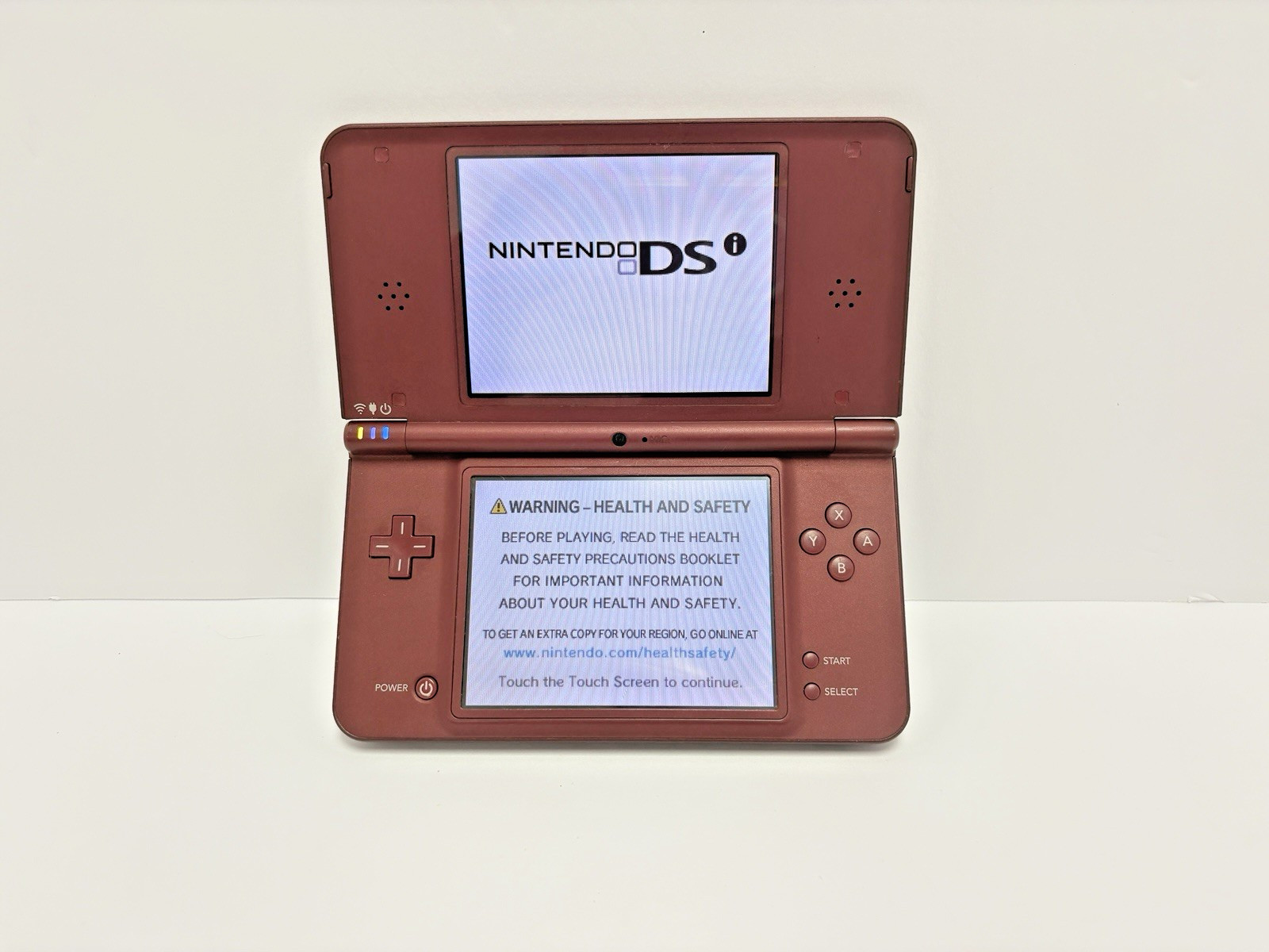 Nintendo DSi XL Handheld – Burgundy
