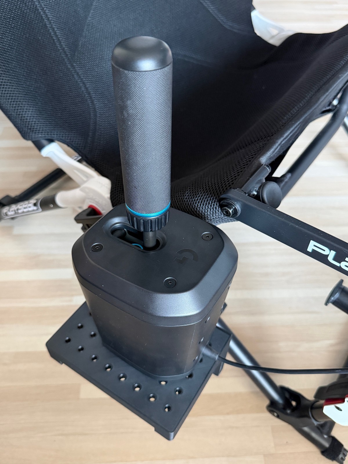 Playseat Challenge DD F1 Edition LOGITECH RS Shifter or Handbrake Mount