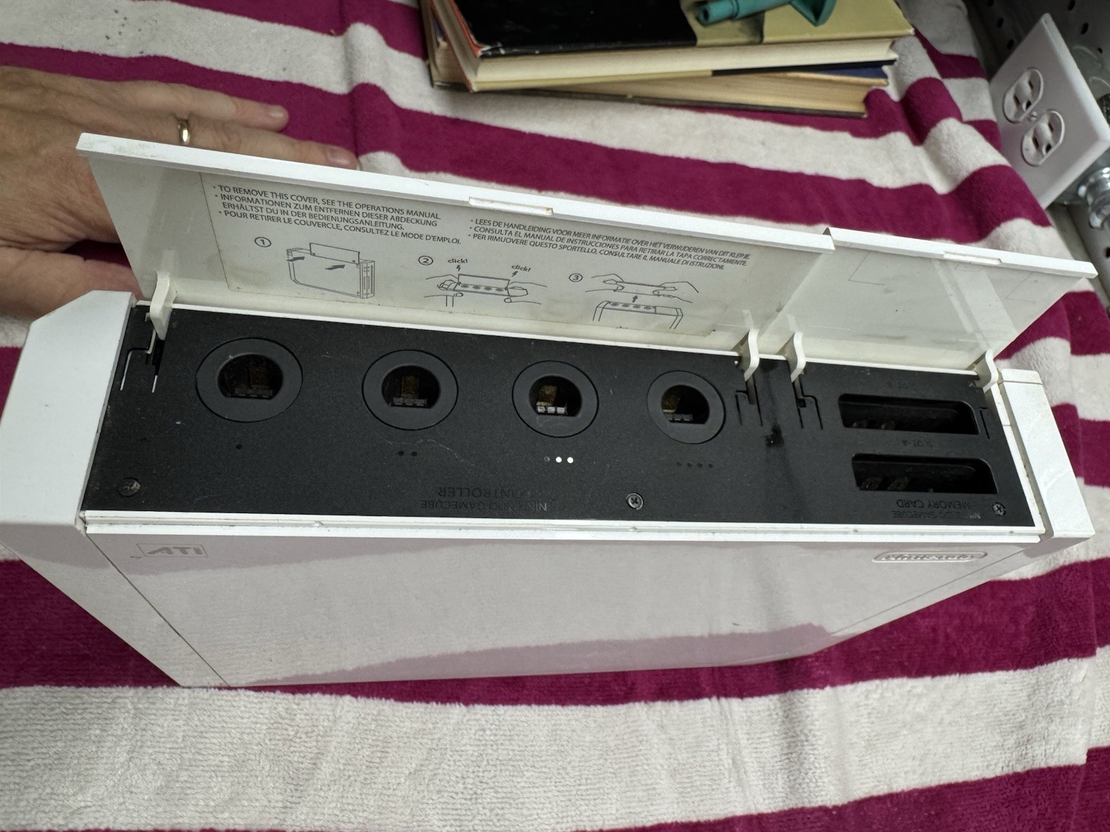 Nintendo Wii RVL-001 512 MB Home Console – White (Parts Only)