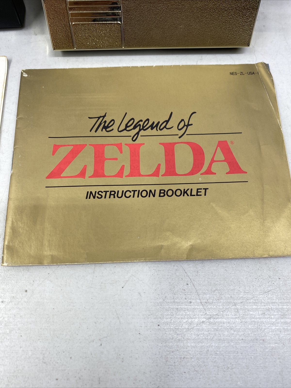 Legend of Zelda NES Nintendo Complete CIB Authentic w/ Map Oval Seal