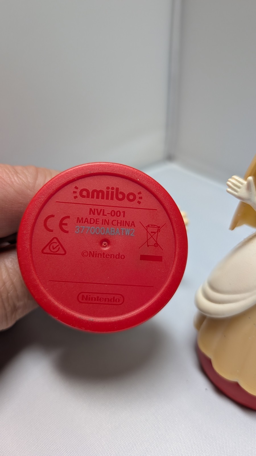 Wedding Mario + Peach (Odyssey) – Super Mario Series – Nintendo Amiibo