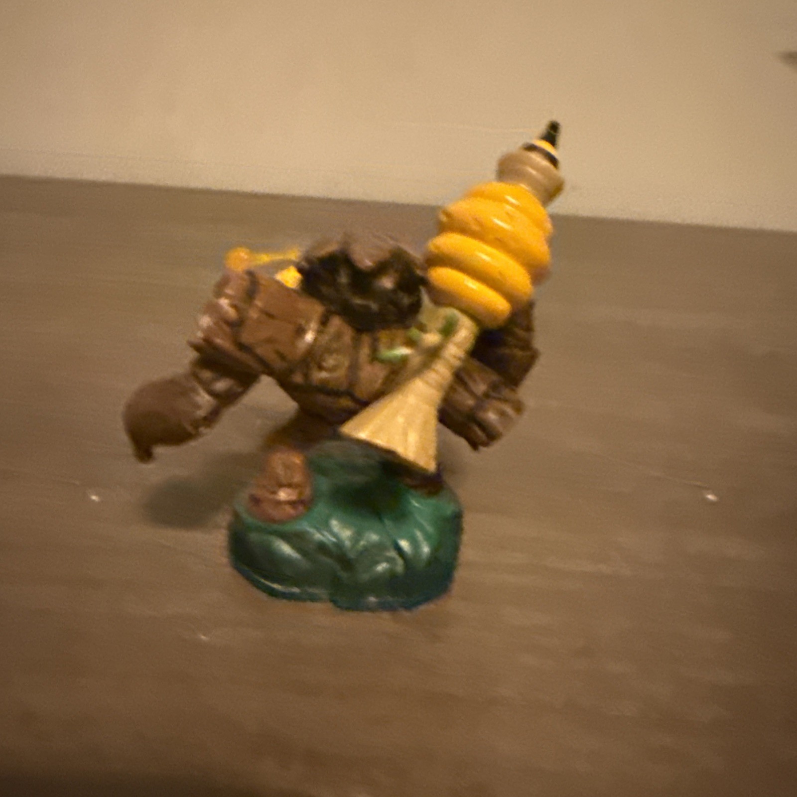 Skylanders Swap-Force Lightcore Bumble Blast