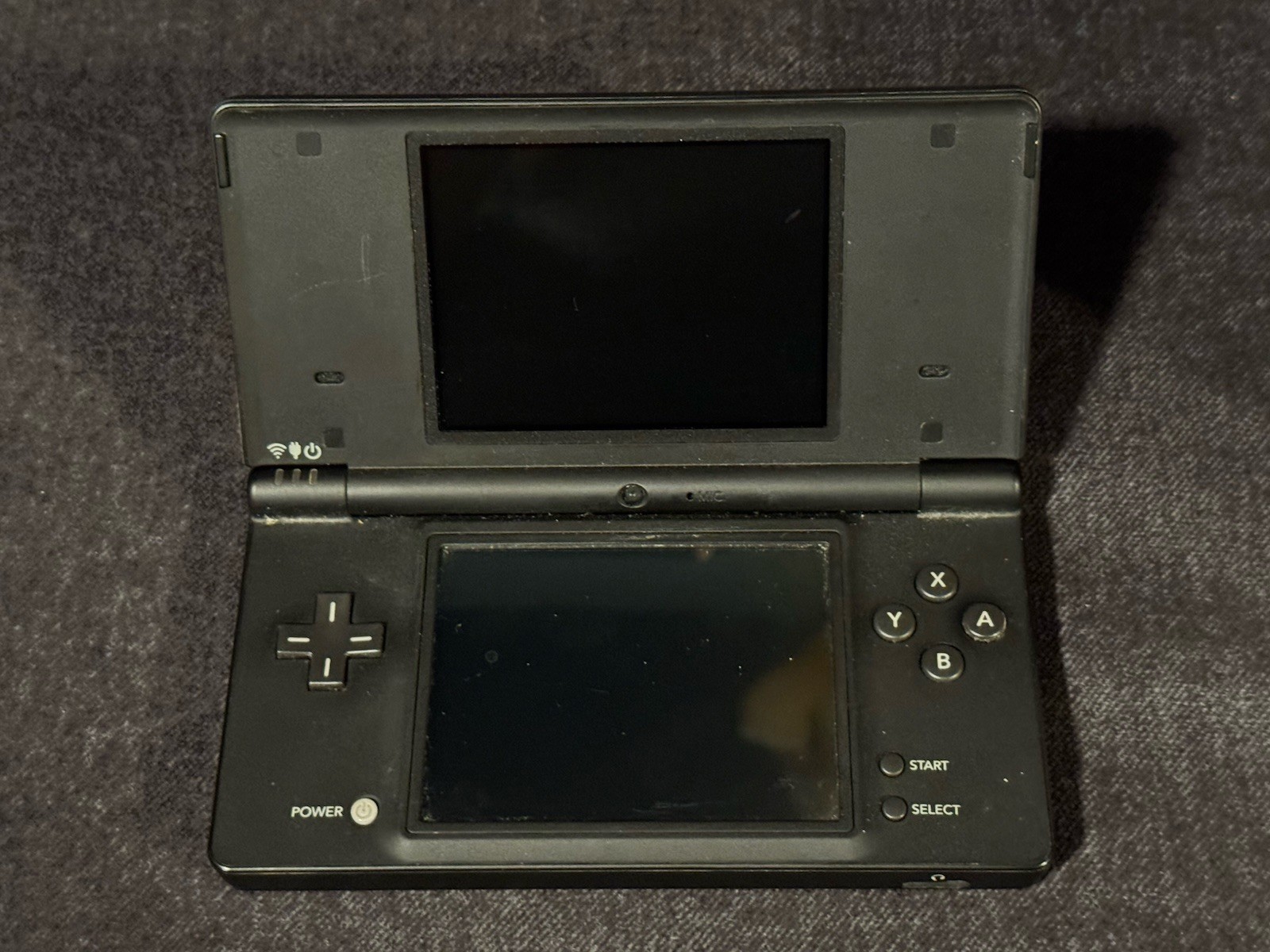 Nintendo DSi Black Console Bundle 6 Diddy Kong, Phineas & Ferb EUC No Charger