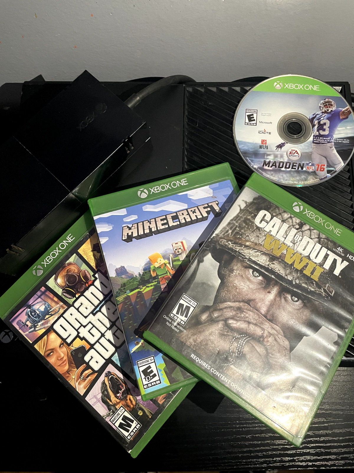 Xbox One Original 500GB Console – Black – Includes 4 Games – Tested & Working