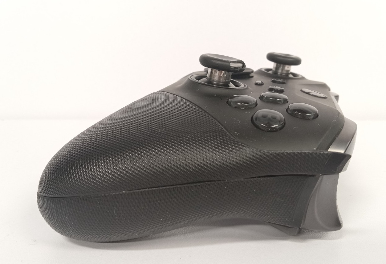 Xbox One Elite Series 2 Wireless Controller (Black) – Full Function, *COND READ!