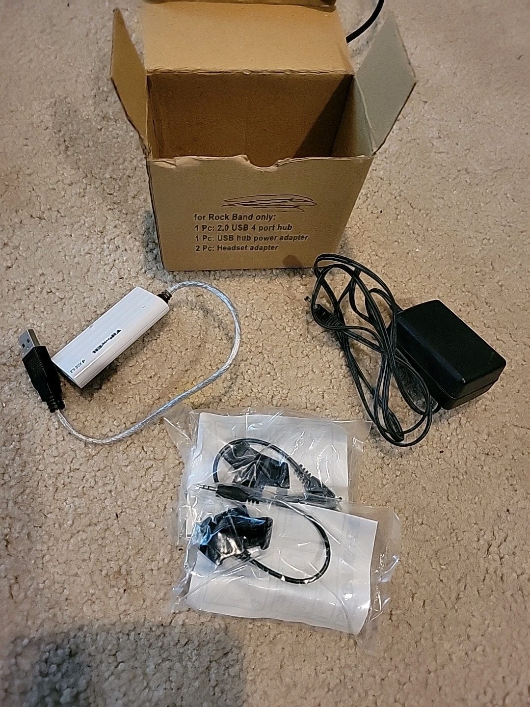 Xbox 360 Rock Band /Guitar Hero Bundle Set -Tested – See Notes For DESCRIPTION