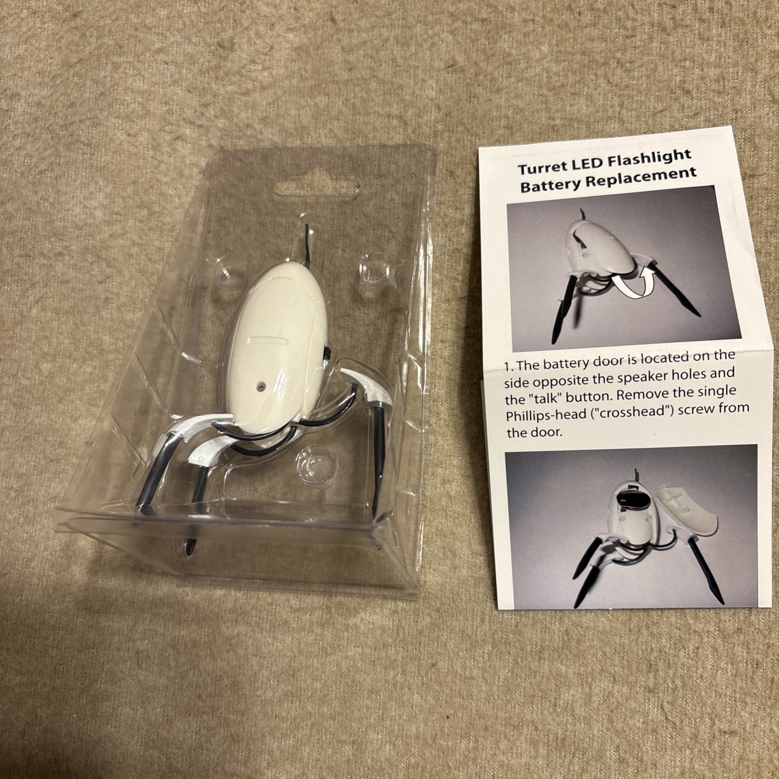 Portal 2 Sentry Turret LED Flashlight Now Talking! Aperature 2011 CIB Works!