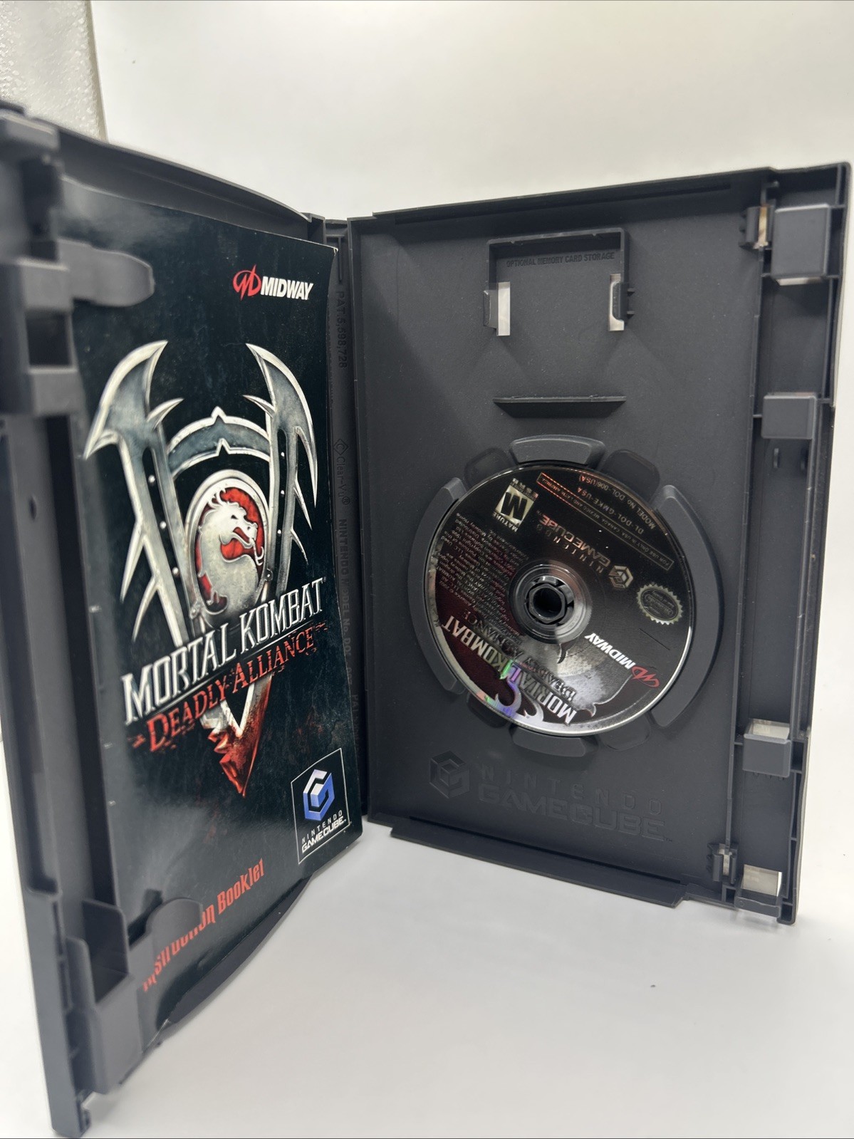 Midway Mortal Kombat Deadly Alliance GameCube M NTSC-U/C