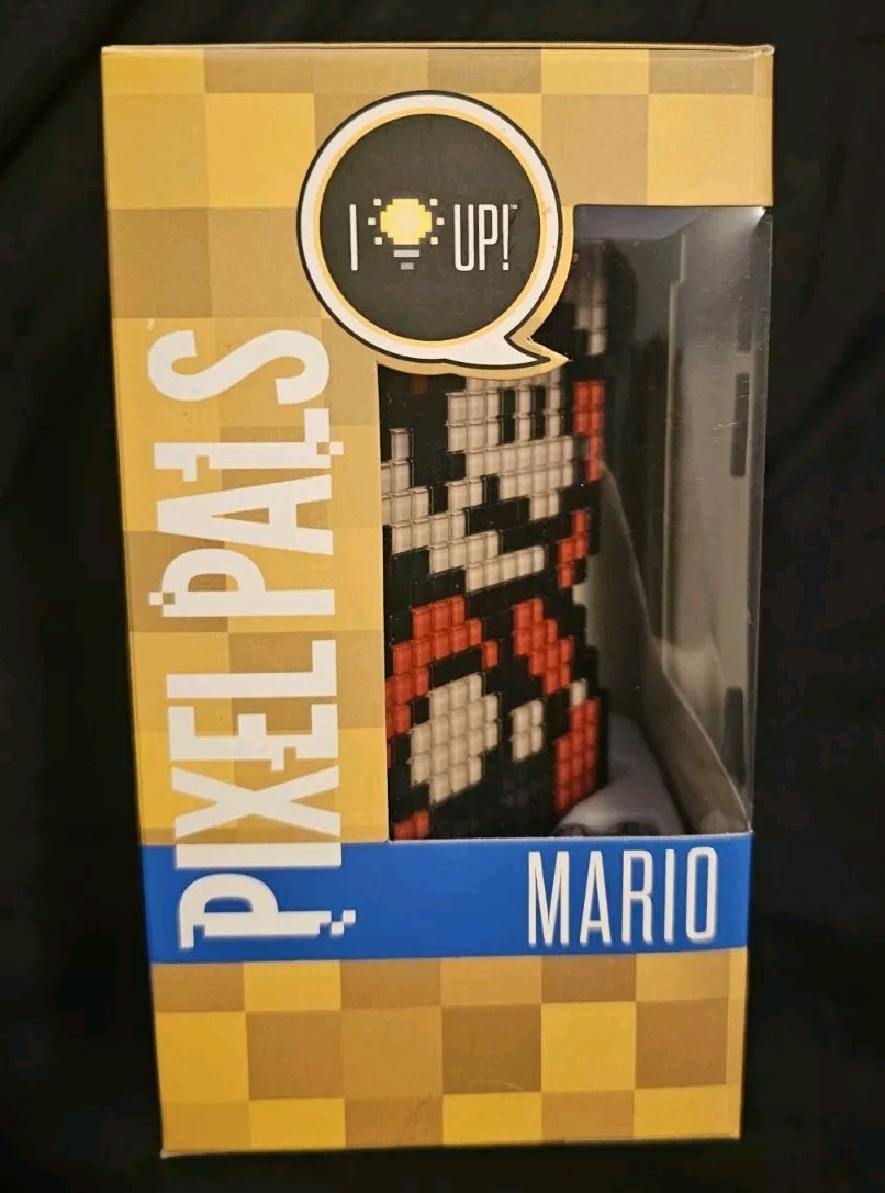 Pixel Pals Nintendo Super Mario 3 Mario 001 Lights Up New Sealed FIRST EDITION
