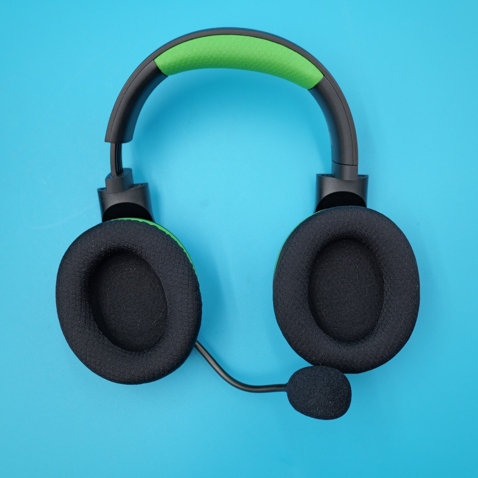 Razer Kaira Wireless Gaming Headset for Xbox Series X|S, Xbox One: Triforce Tita