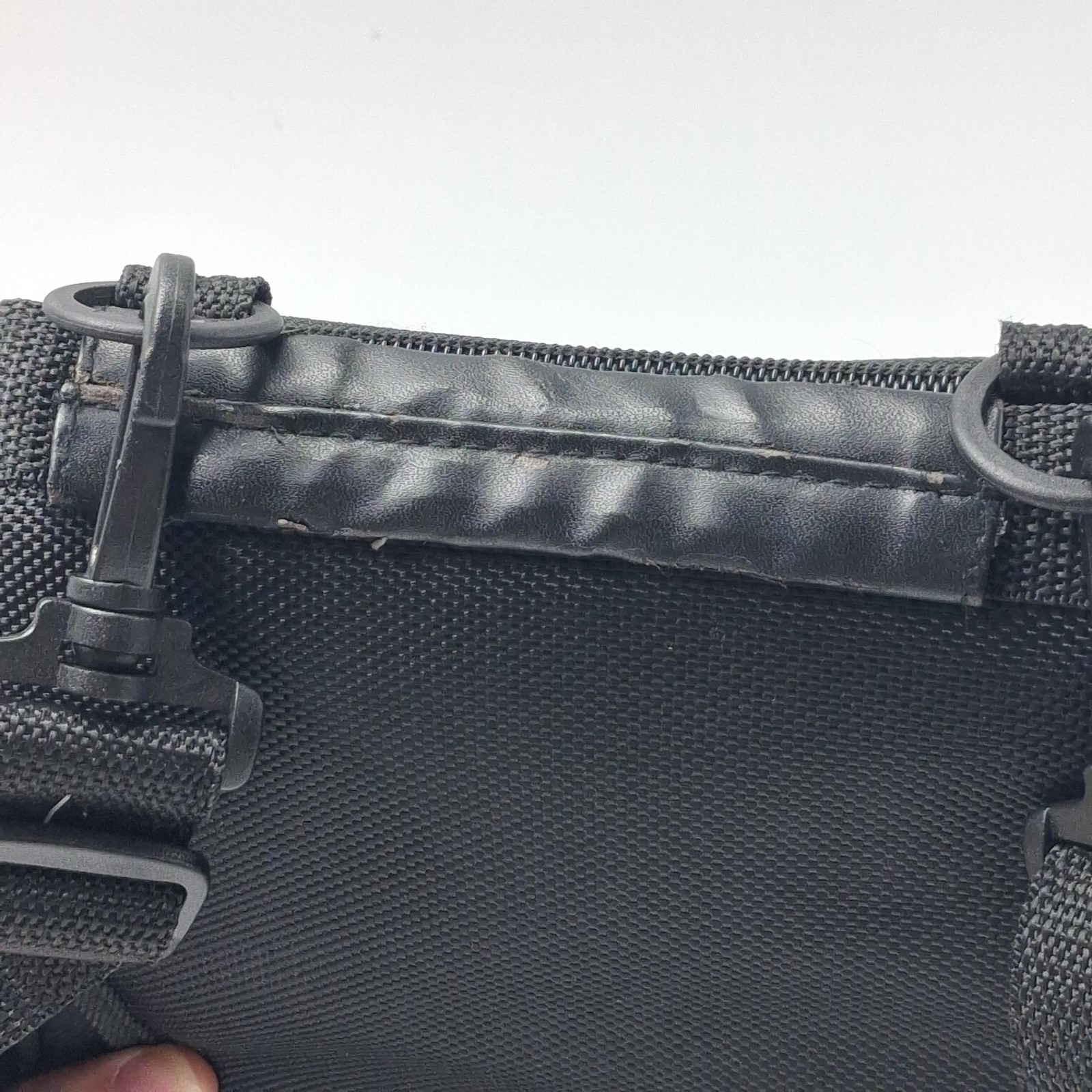 Nintendo DS 2DS 3DS Carrying Case Travel Bag With Strap Holds 20 Games +