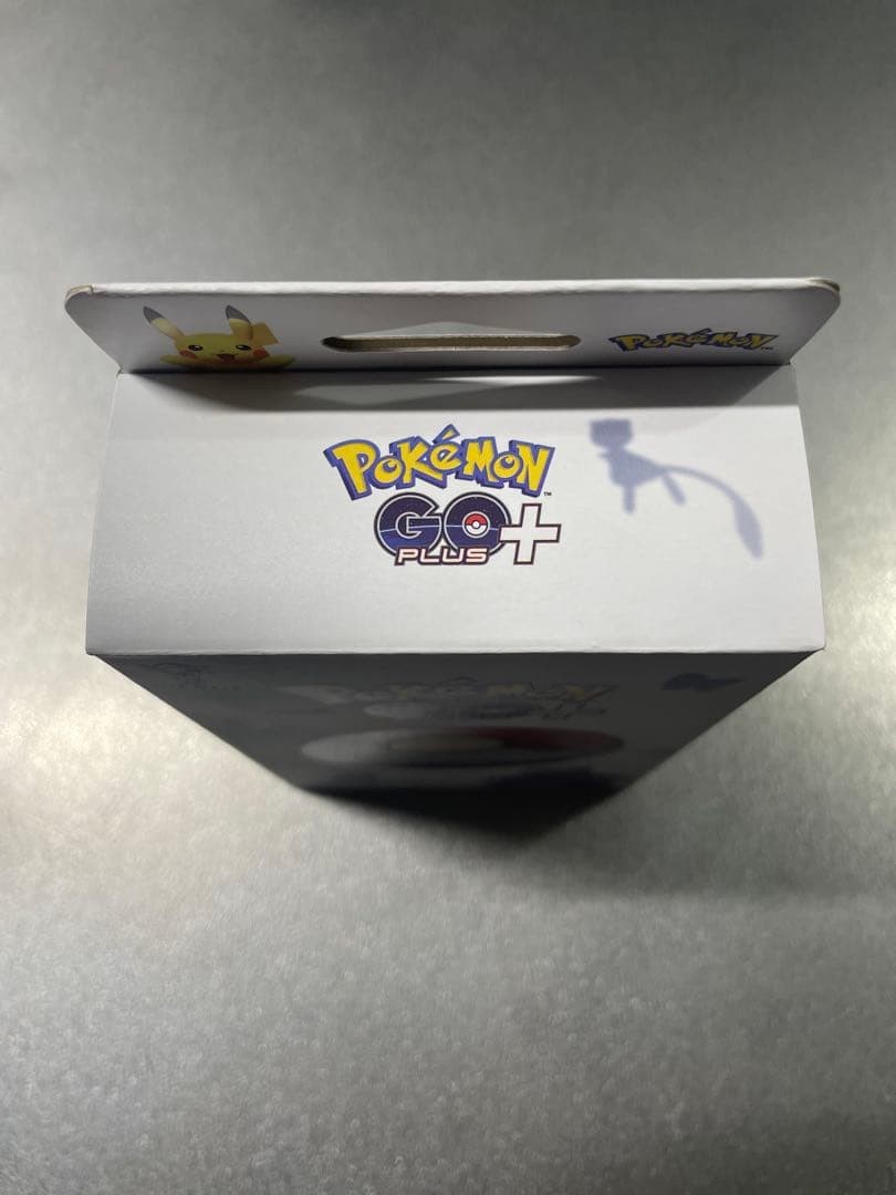 [New and unused] pokemon GO Plus + PMC-004 with bonus