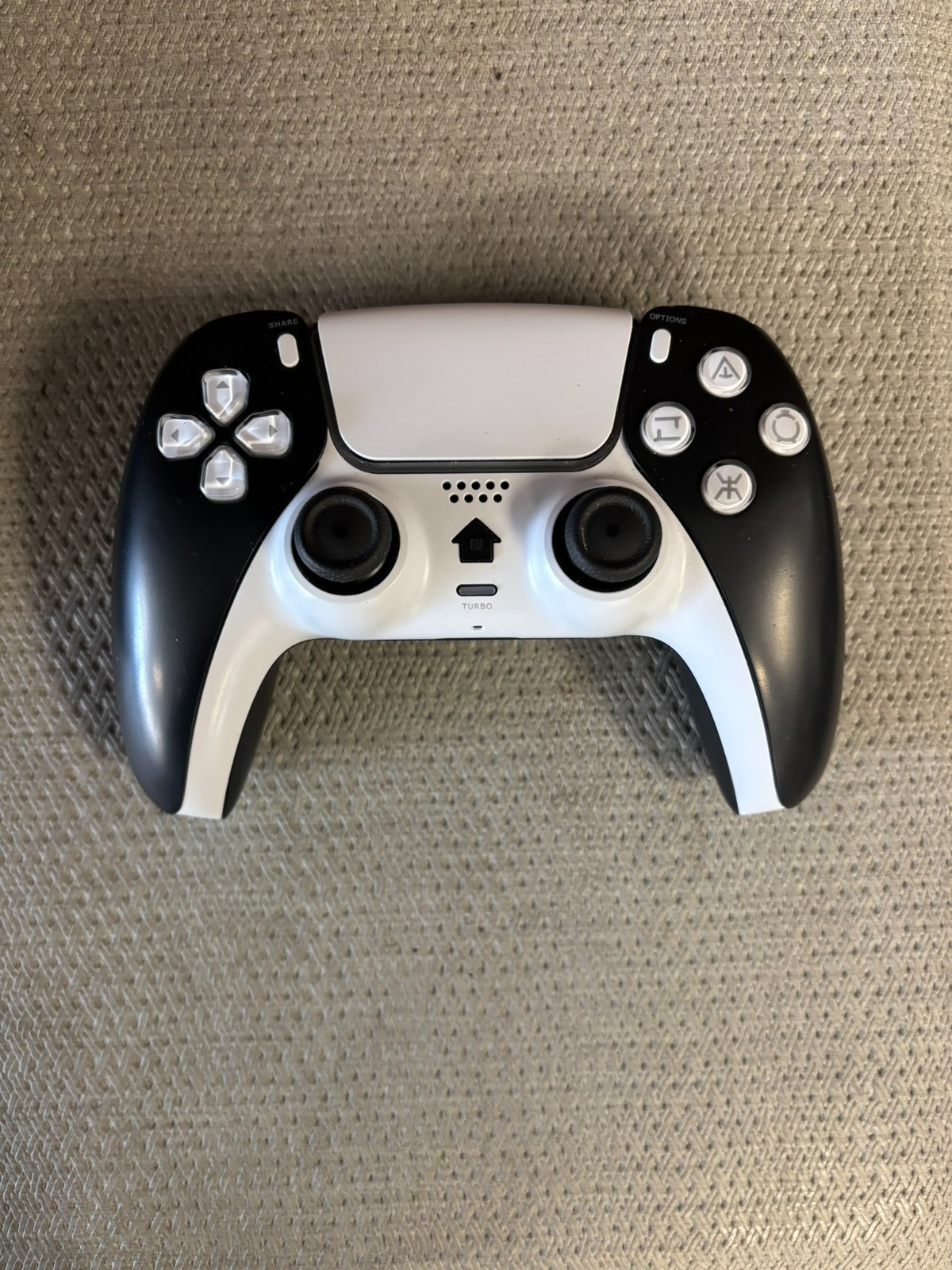 Sony PlayStation 4 – CUH-1215A
