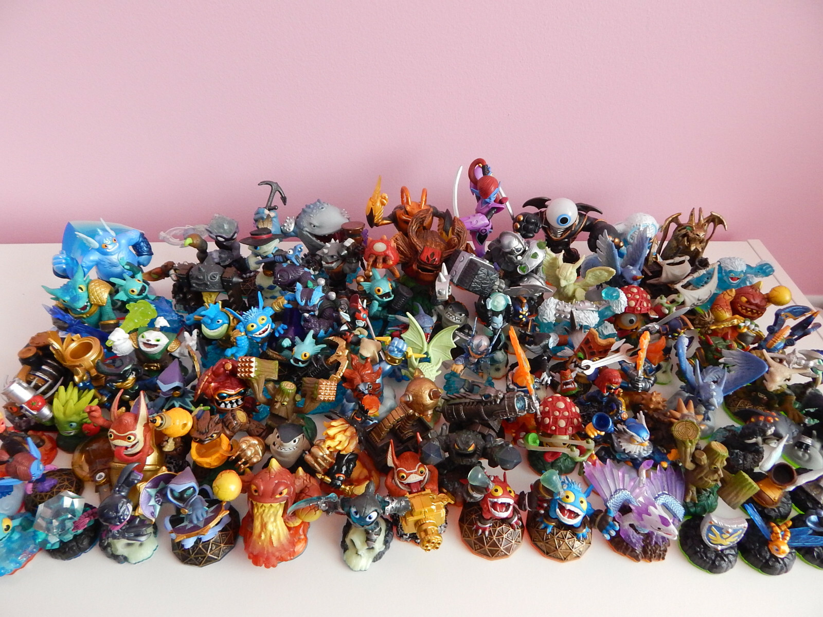 Skylanders Spyros, Giants, Swap Force, Trap Team Figures You Choose! Buy 3 Get 1