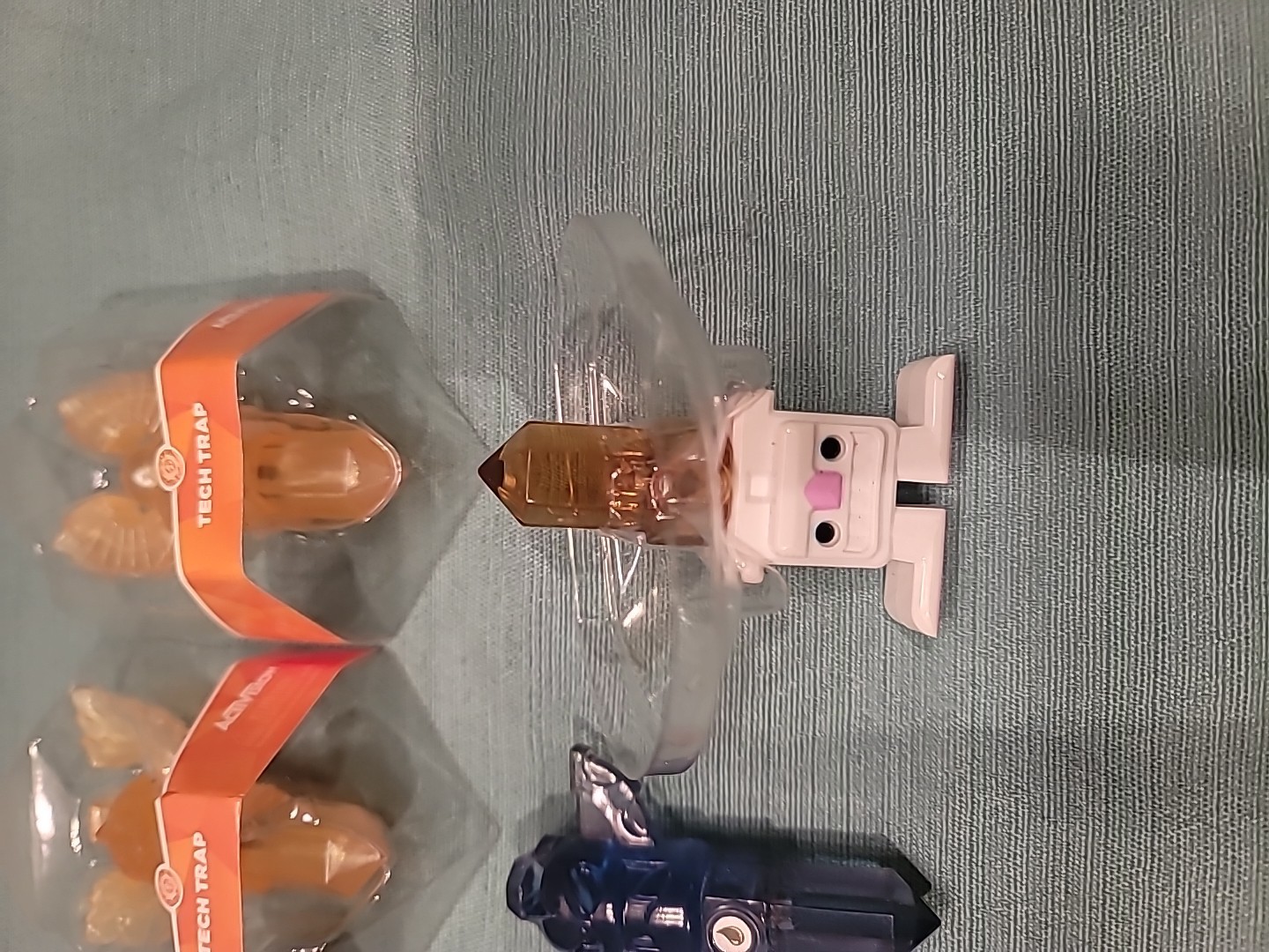 Skylanders Crystals Trap Team Mixed Lot of 8 Earth, Magic, Tech And More
