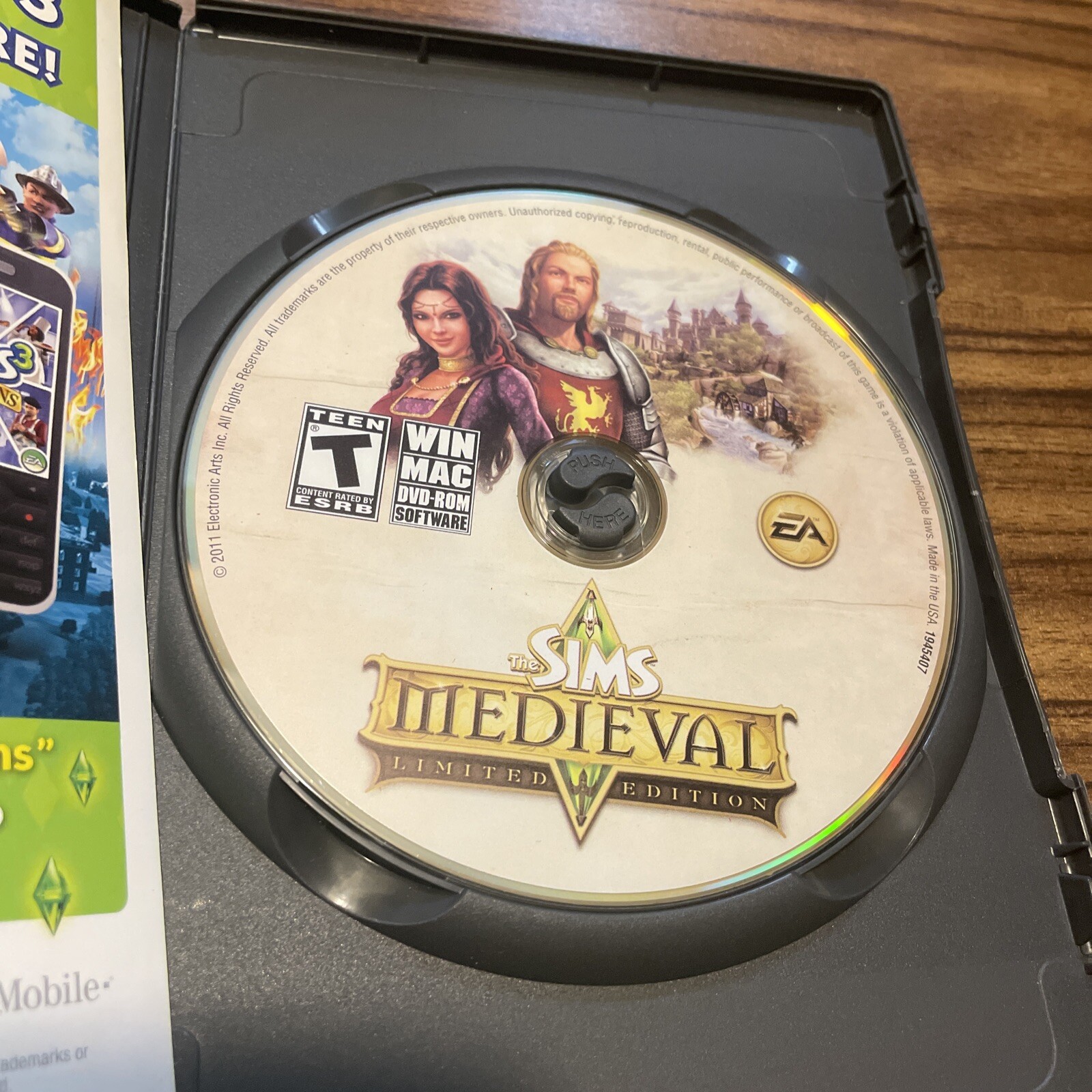 Sims Medieval Windows Mac PC 2011 Limited Edition Installation Code Pamphlet