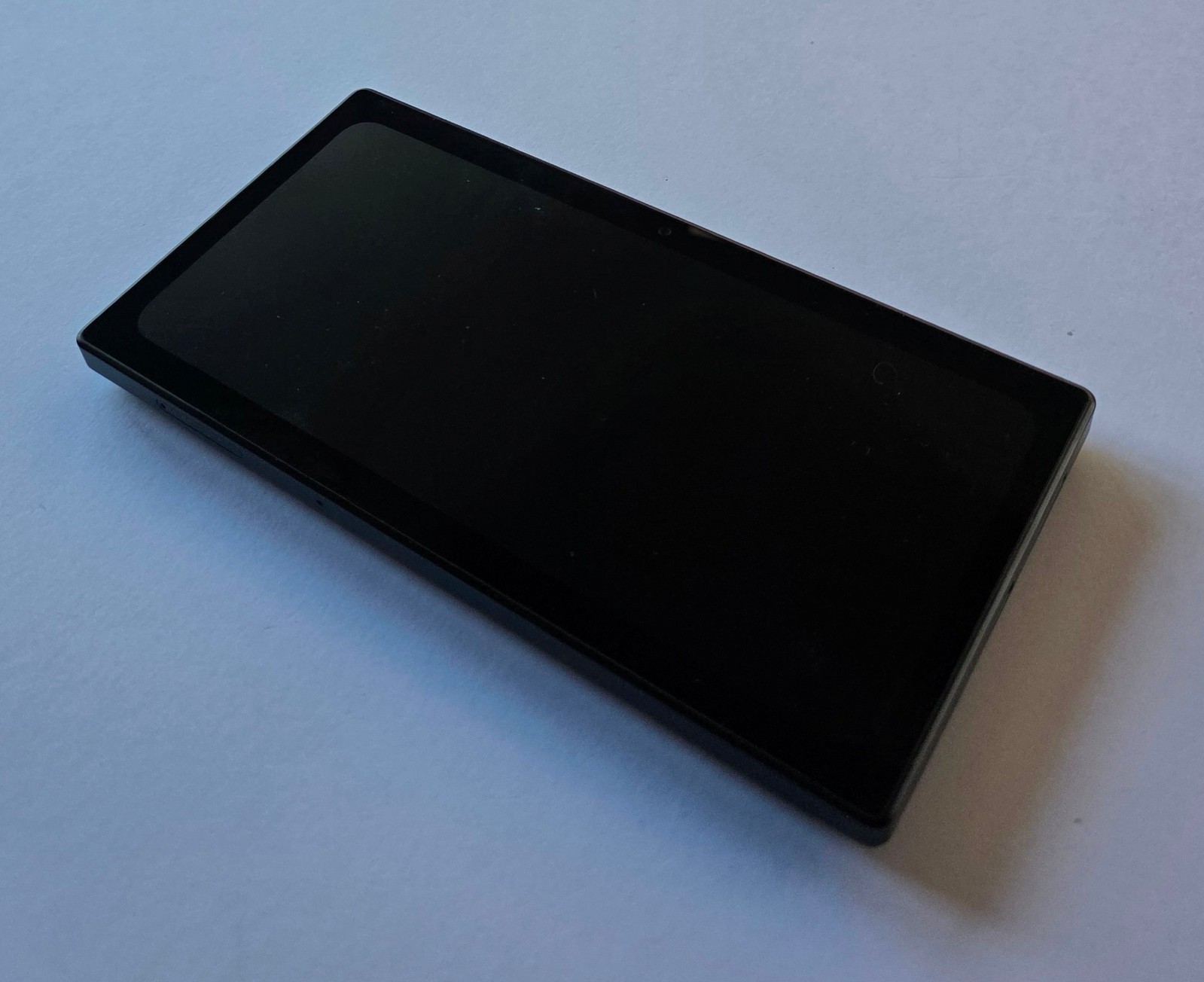 Unused Original Black Razer Edge 5G Gaming Handheld Android 128GB TABLET ONLY
