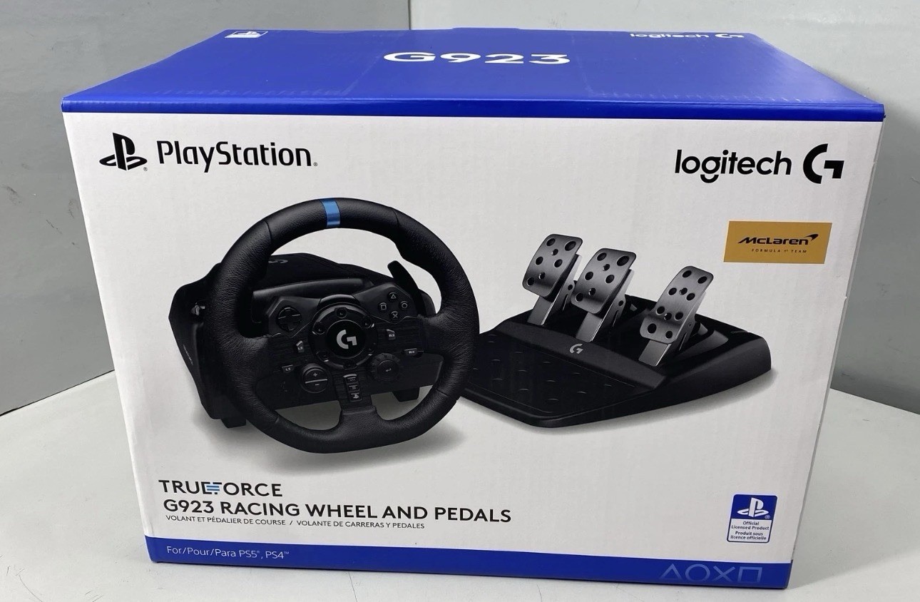Logitech G923 Racing Wheel TRUEFORCE Dual-Clutch for PlayStation 5/4