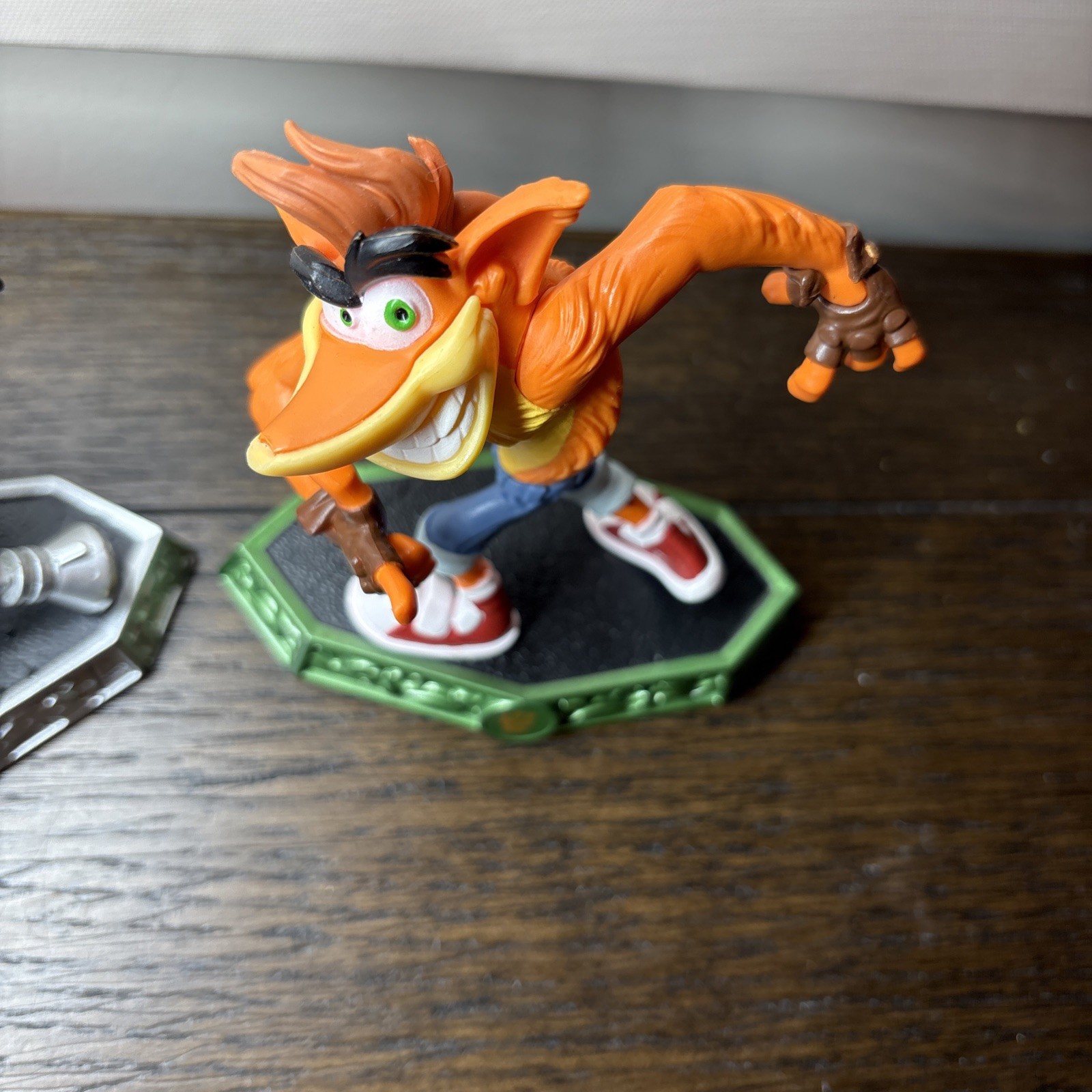 Activision Skylanders Imaginators Sensei Crash Bandicoot and Dr Neo Cortex A