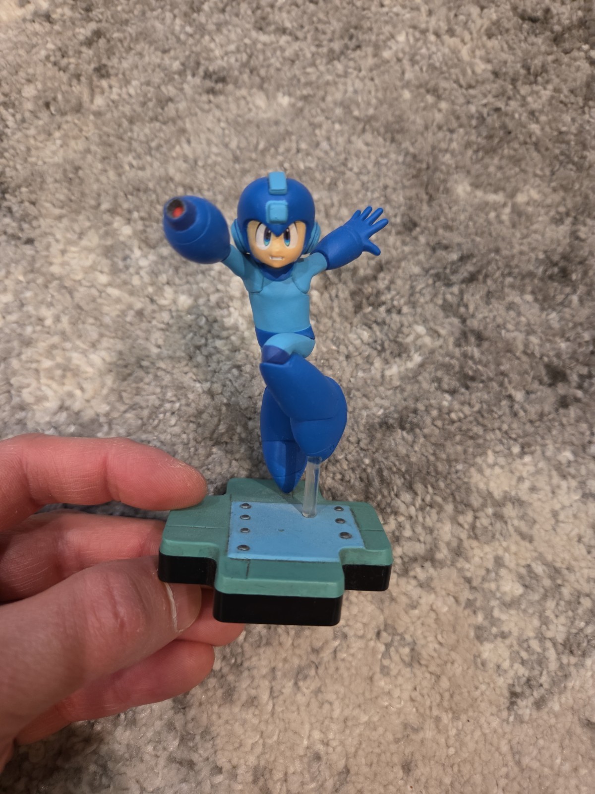 Totaku Gamestop Megaman Mega Man #38 First Edition Toy Figure Loose Capcom