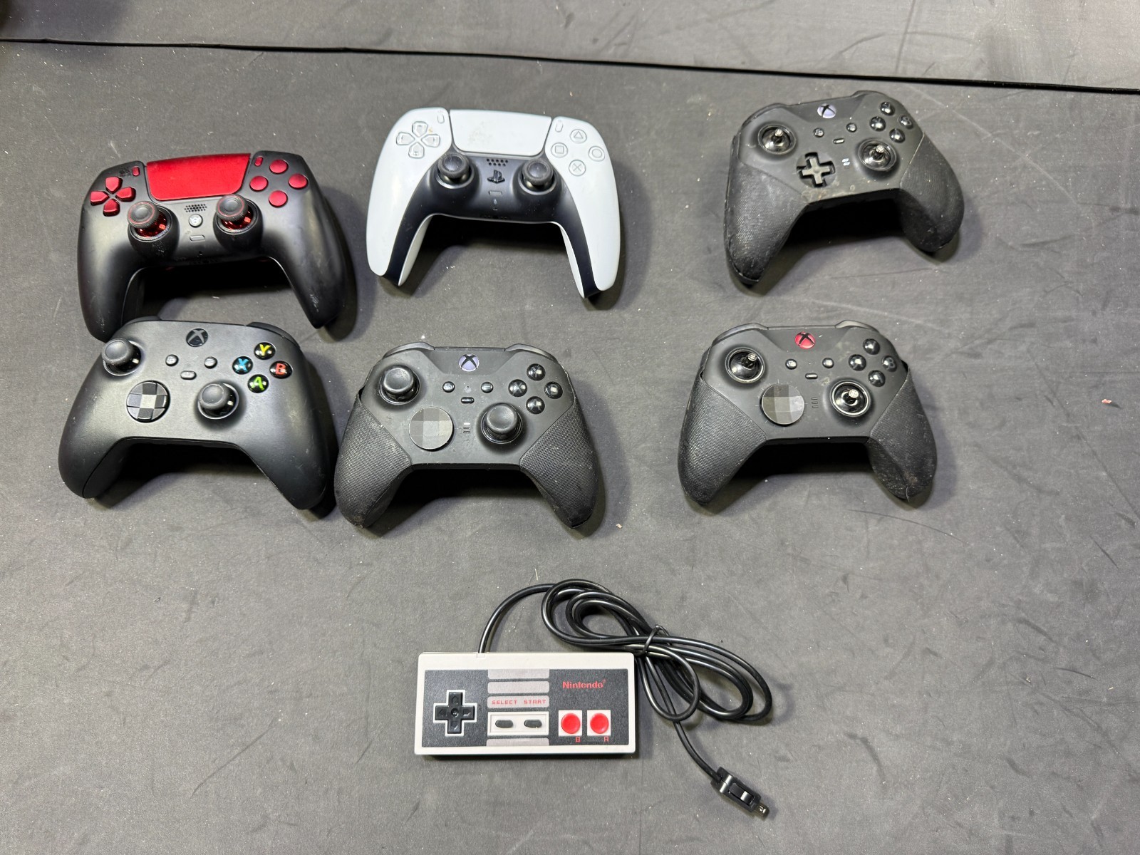 lot of 7 various untested controllers Xbox Elite Series 2, hex gaming ps5, nes