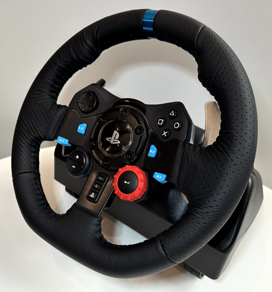 Logitech G29 Driving Force Racing Wheel w/ Floor Pedals 941-000110 – PS5 PS4 PC