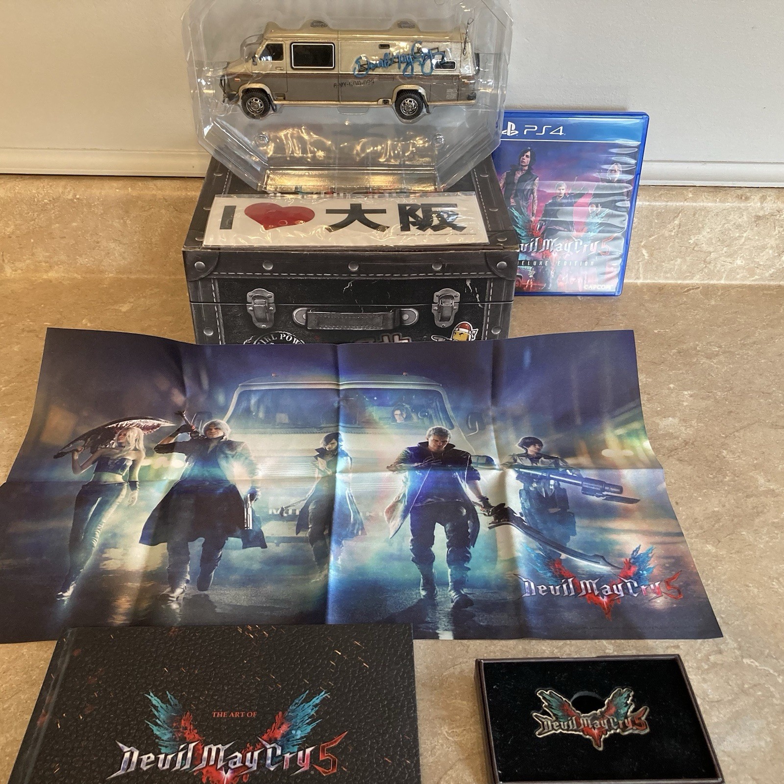 Devil May Cry 5 Collector’s Edition With Game Motor Home Replica Art Book More