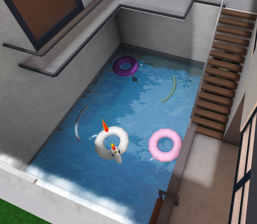 Roblox Bloxburg Custom House Builder! Money Provided. (Please read Description)