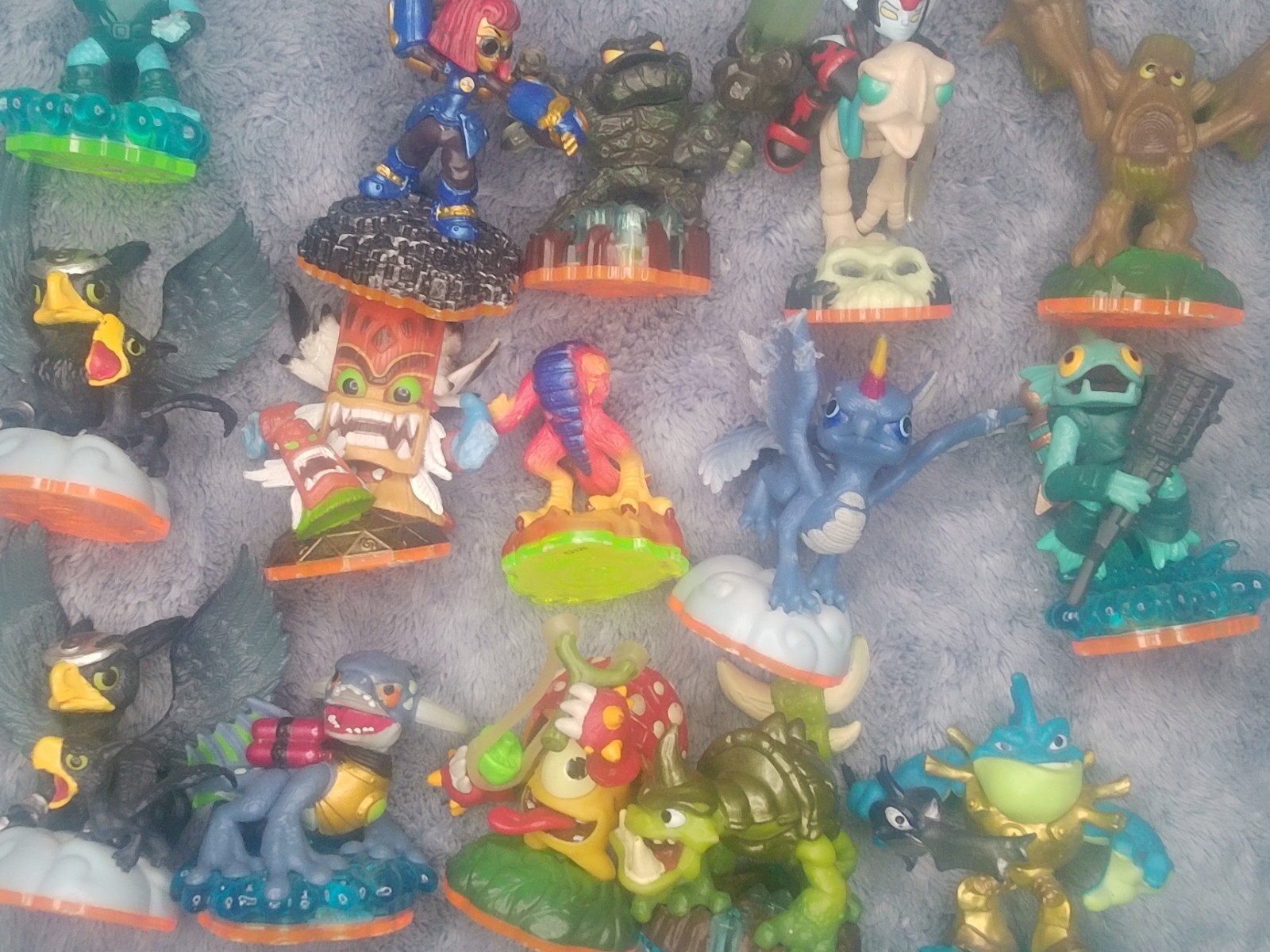 Skylanders Bulk Lot 15 – Spyro’s Giants Swap Force Imaginators Trap Team