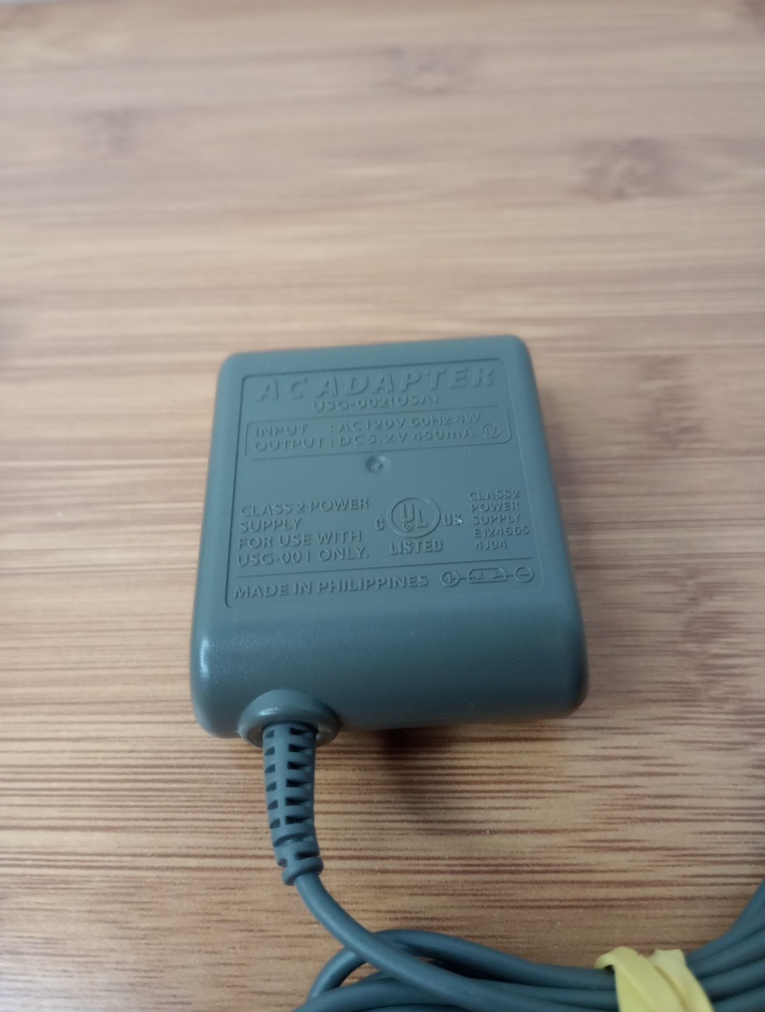 (2) Official OEM Nintendo DS Lite AC Adapter Charger USG-002 (USA), DC5.2V 450mA