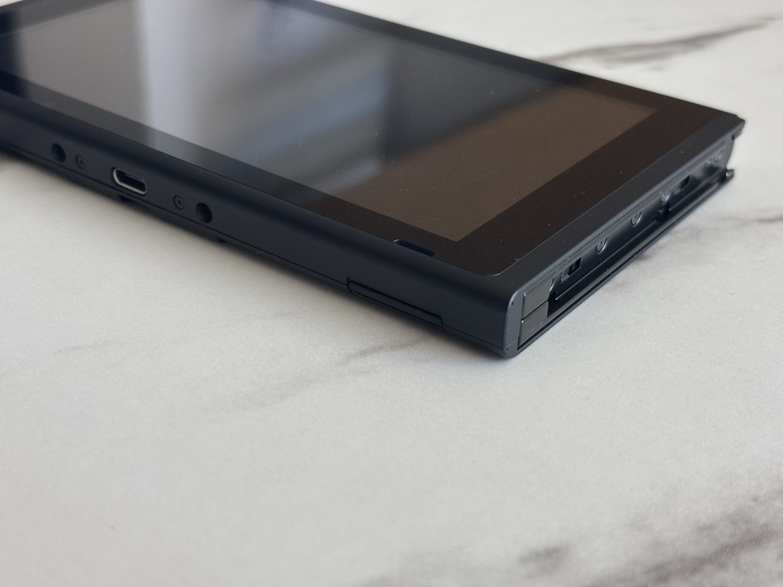 Nintendo Switch V1 HAC-001 Console Tablet Only