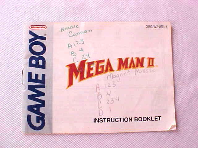 Mega Man II 2 Nintendo Game Boy 1991 Authentic Gameboy TESTED w/ Case and Manual