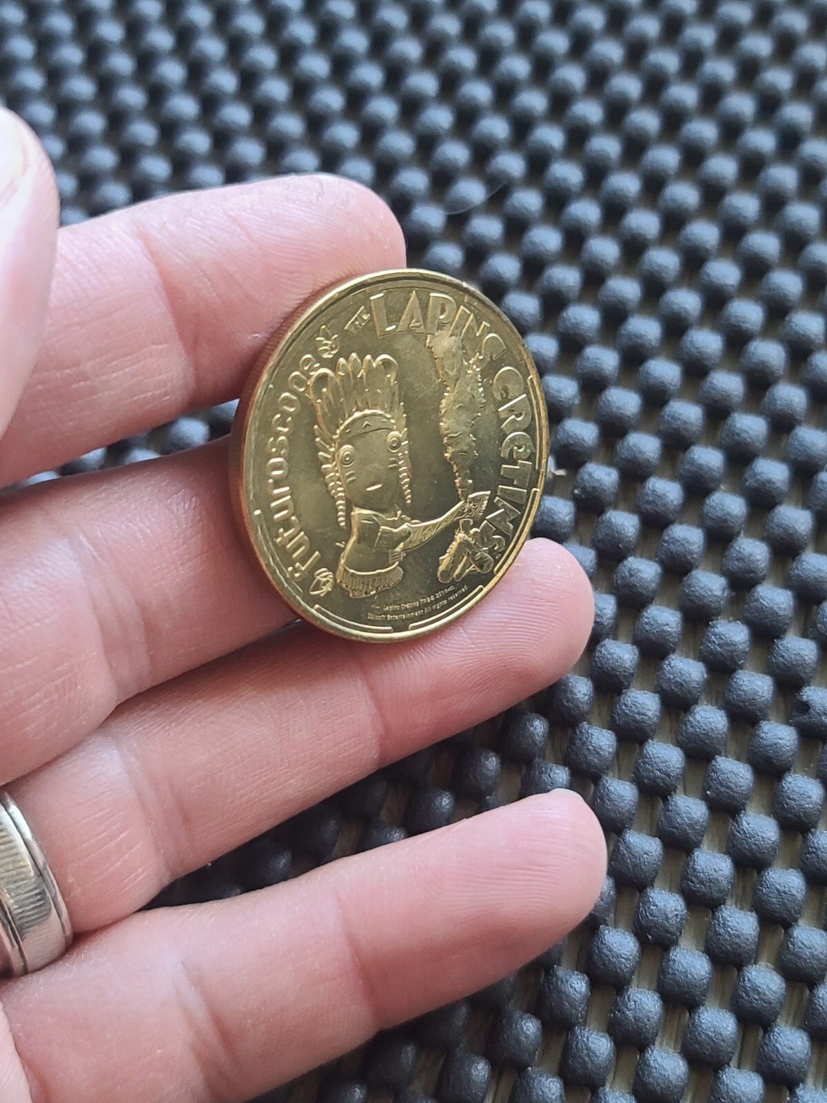 Rabbids FutureScope Coin Medal Souvenir Rare Promo Mario Nintendo Ubisoft France