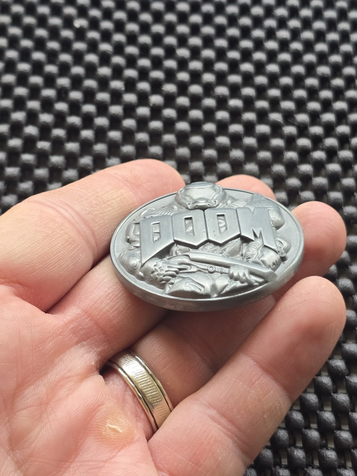DOOM 1 2016 challenge Coin Medal Rare Promo SWITCH XBOX One BFG Bethesda PS4 PS5