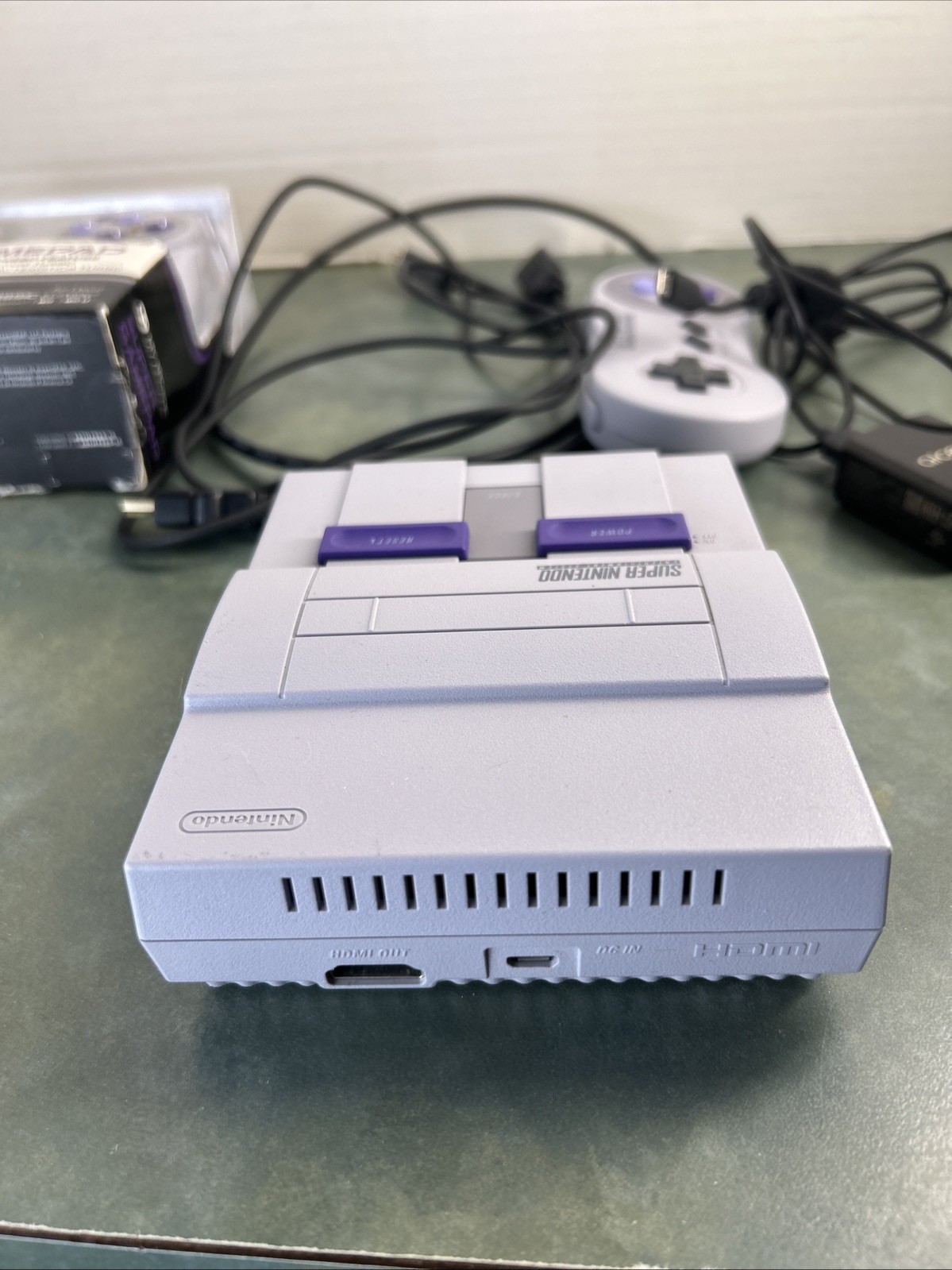 Nintendo SNES Classic Mini CLV-201 21 Built-In Games OEM Controller + Wireless