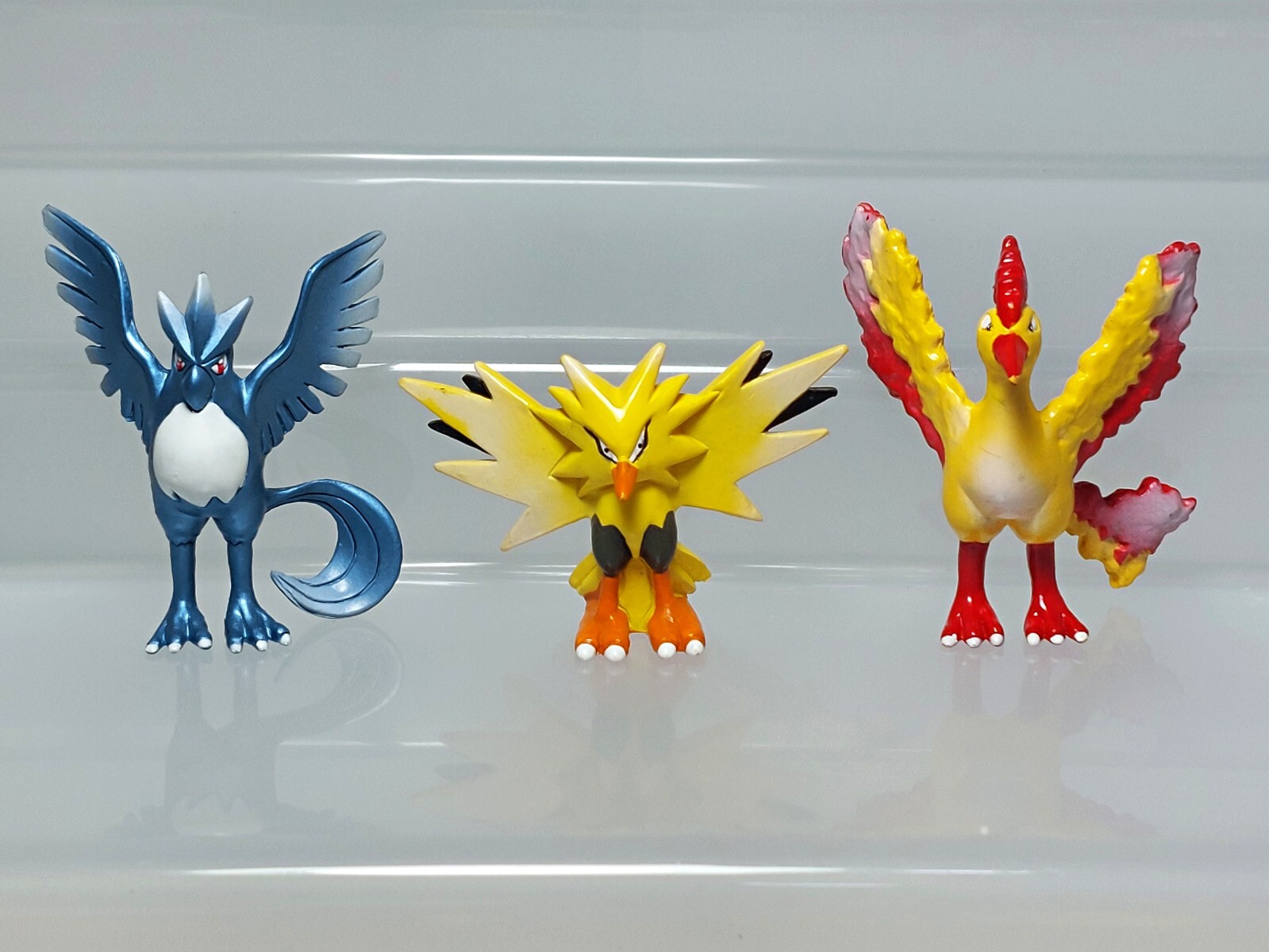 Articuno Zapdos Moltres Pokemon Monster Collection Figure Tomy H06 1.4-1.8in