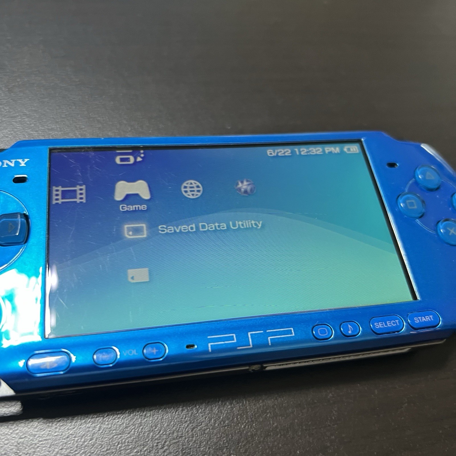 Sony PlayStation Portable PSP 3001 Handheld Console Gaming System Blue W/Charger