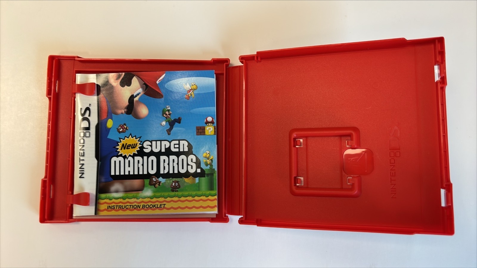 Game Case and Manual NO GAME New Super Mario Bros Nintendo DS Authentic