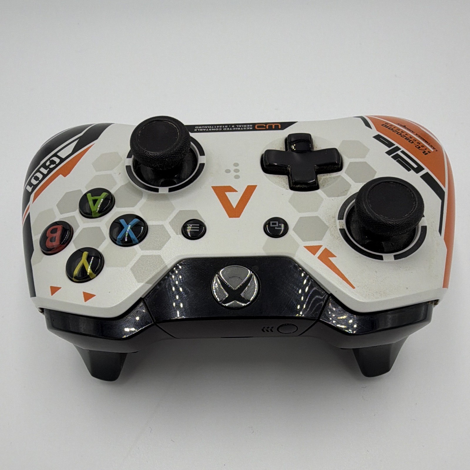 Microsoft Xbox One Wireless Controller 1537 Titanfall White Black Orange Gray