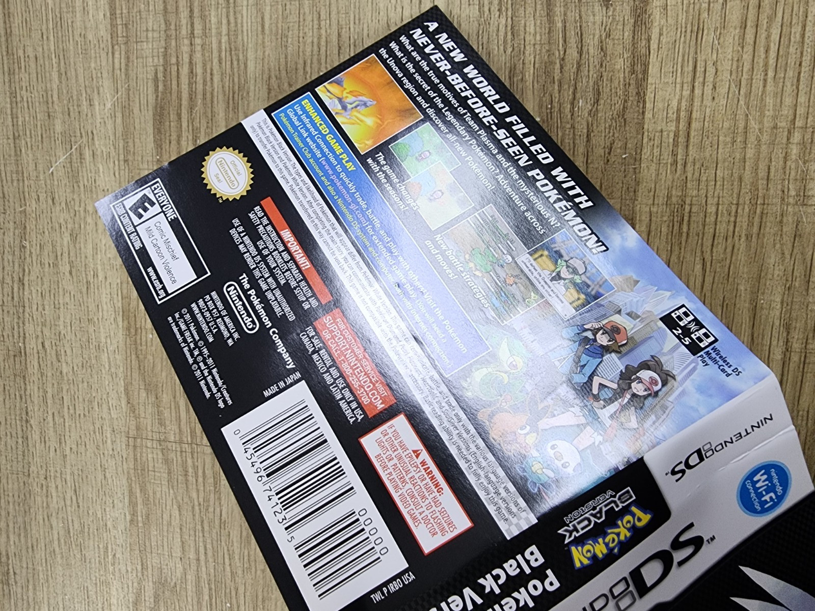 COVER MANUAL INSERTS ONLY – NO GAME – POKEMON BLACK- NINTENDO DS