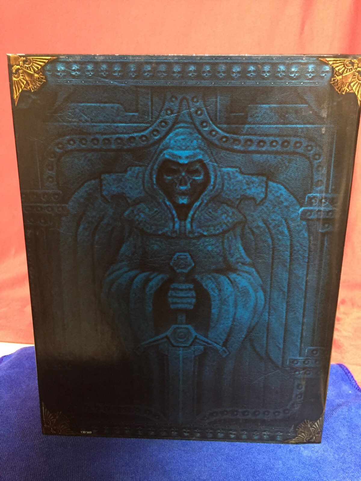 Warhammer 40,000: Space Marine – PS3 – Collector’s Inner Book – No Sleeve [READ]