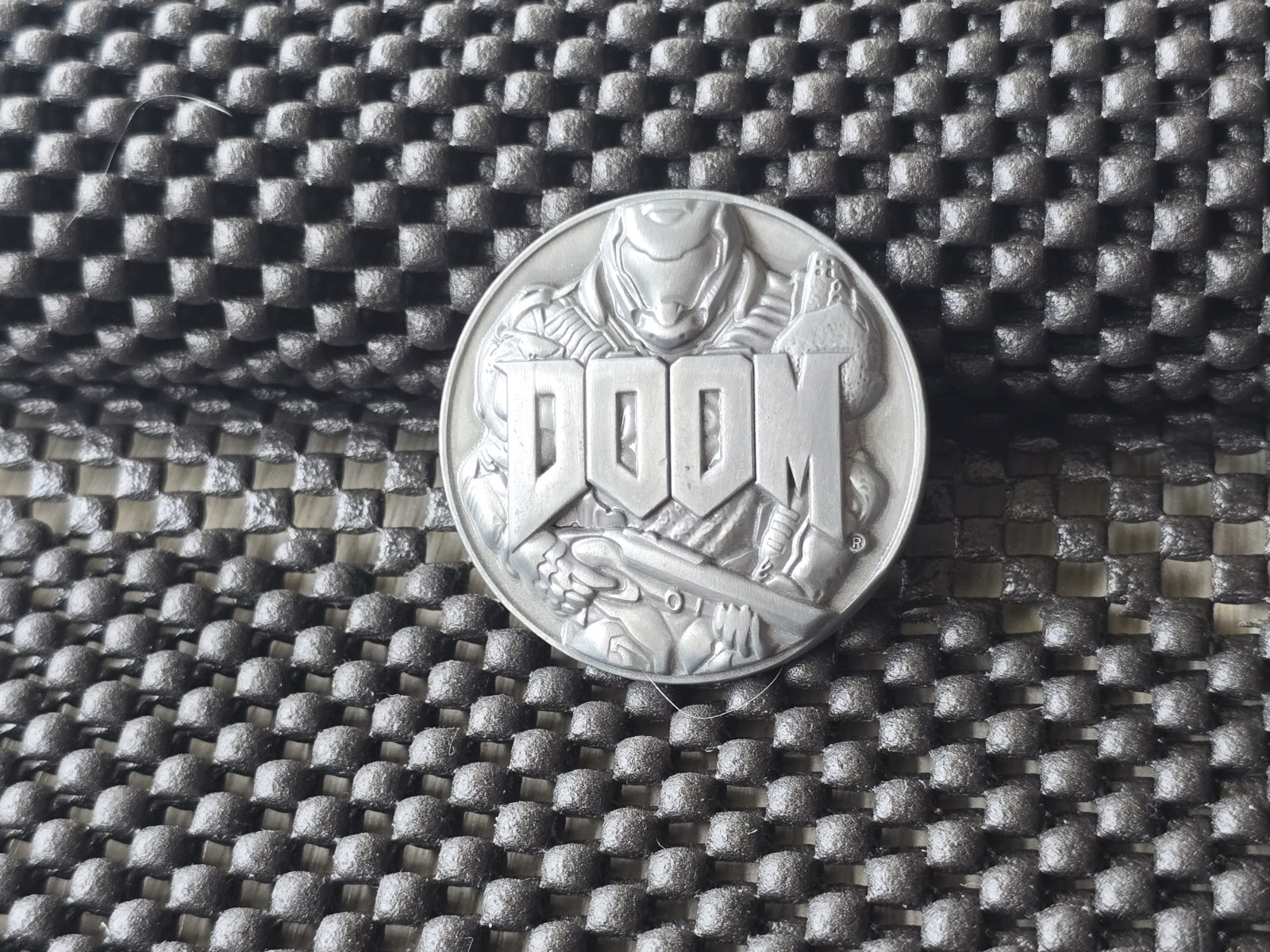DOOM 1 2016 challenge Coin Medal Rare Promo SWITCH XBOX One BFG Bethesda PS4 PS5