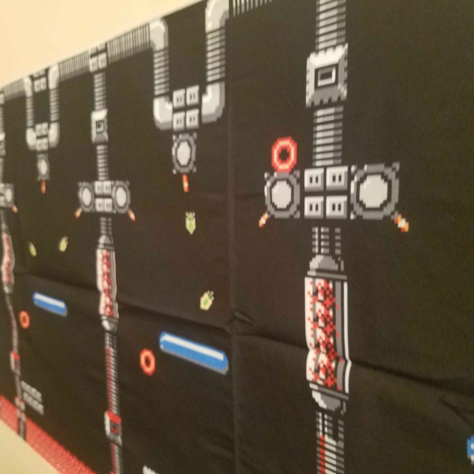 5 foot long Metroid tapestry Mother Brains Lair – Nintendo Samus vs Mother Brain